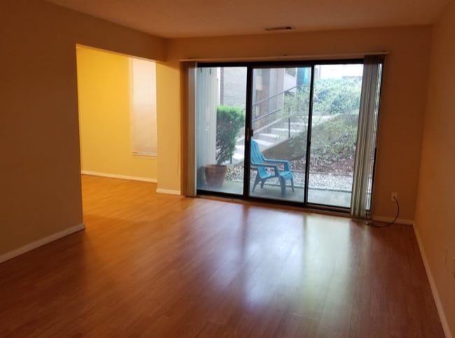 property at 4 Shrewsbury Green Dr