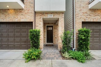 1030 W 26th St in Houston, TX - Building Photo - Building Photo