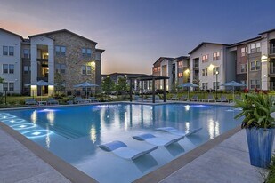 The Scott at Medio Creek in San Antonio, TX - Building Photo