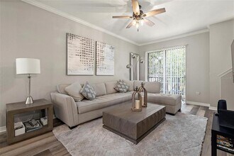 126 Beach Haven Ln in Tampa, FL - Building Photo - Building Photo