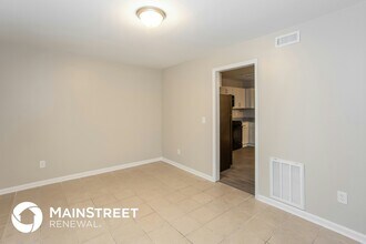 10321 Roundhouse Cir in Mint Hill, NC - Building Photo - Building Photo