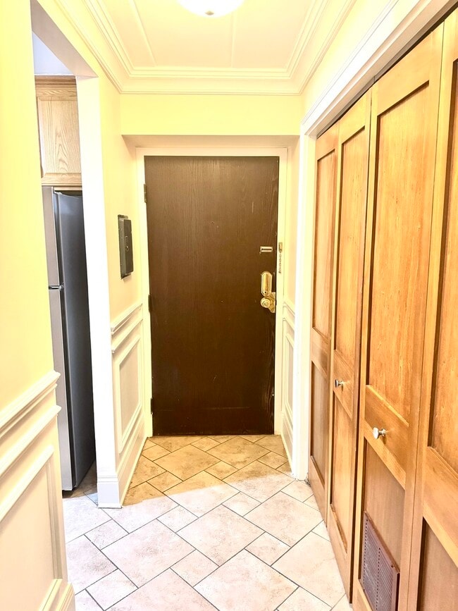 300 S Roselle Rd in Schaumburg, IL - Building Photo - Building Photo