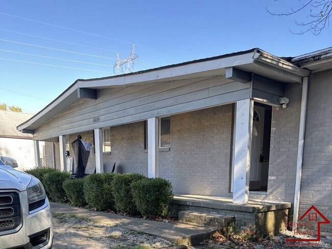 4614 Dayton Blvd