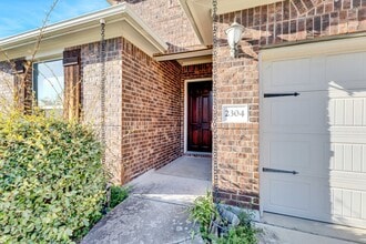 2304 Abilene Ln in Leander, TX - Building Photo - Building Photo