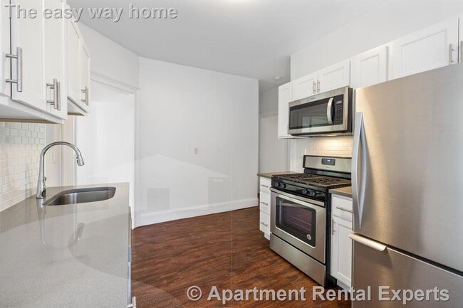 122 Columbia St, Unit #1 in Cambridge, MA - Building Photo - Building Photo