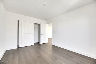 2770 Alfena Pl in Henderson, NV - Building Photo - Building Photo