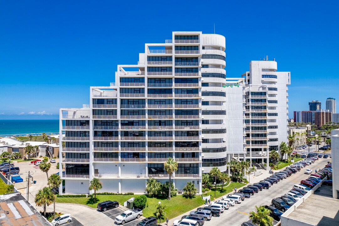 Sunchase IV Condominiums in South Padre Island, TX - Building Photo