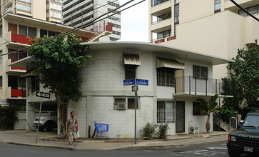 235 Kaiulani Ave in Honolulu, HI - Building Photo - Building Photo