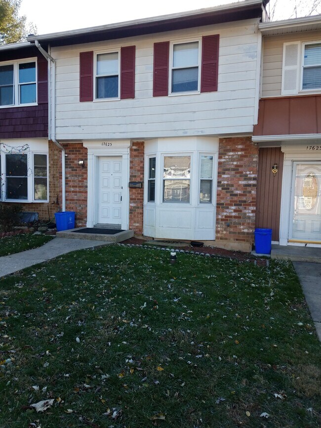 17625 Larchmont Ter Rentals in Gaithersburg, MD