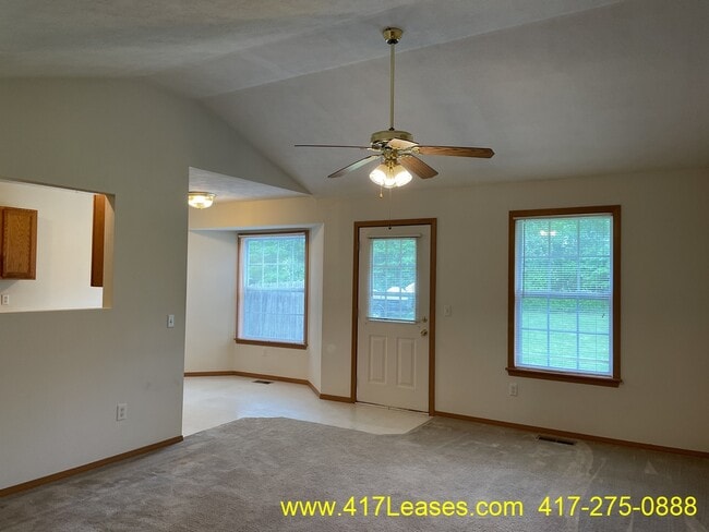 1713 Windmill Way in Republic, MO - Building Photo - Building Photo