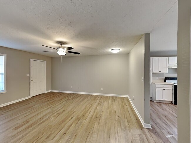 546 Baron Dr in Monroe, GA - Building Photo - Building Photo