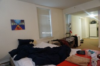 529 Beacon St-Unit -Apt 5 in Boston, MA - Building Photo - Building Photo