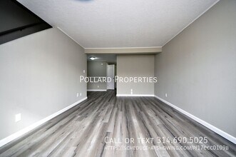 303 Granada in Warrenton, MO - Building Photo - Building Photo