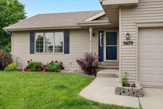 3670 Sabertooth Trail in Madison, WI - Building Photo - Building Photo