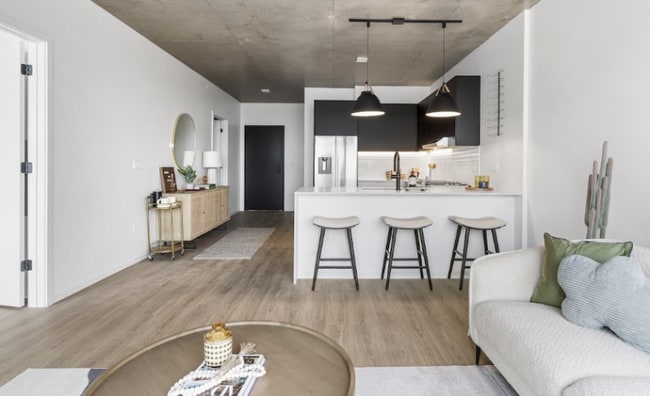 property at 200 N Elizabeth St