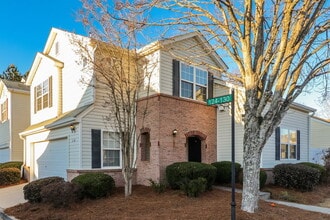 124 Swanee Ln in Woodstock, GA - Building Photo - Building Photo