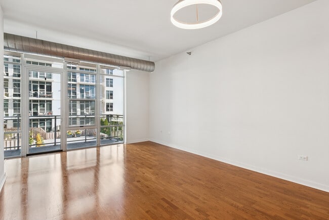 901 W Madison St in Chicago, IL - Building Photo - Building Photo