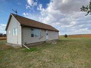 2375 78th Ave SE in Buchanan, ND - Building Photo - Building Photo