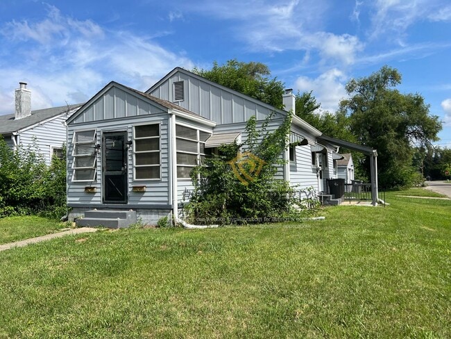 property at 5260-5262 Fletcher Ave