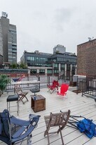 204 E 13th St, Unit 3 in New York, NY - Building Photo