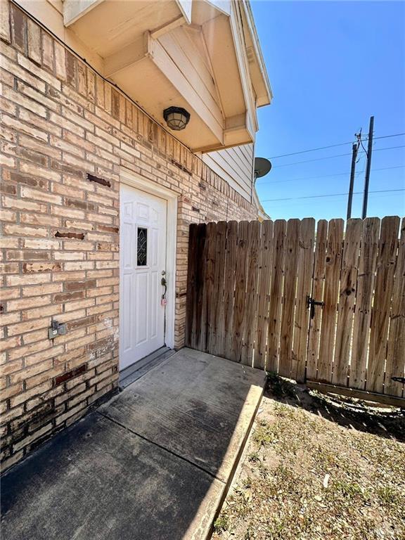 2612 Phoenix St in Edinburg, TX - Building Photo - Building Photo