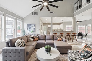 3205 Vinson Ct in Irving, TX - Building Photo