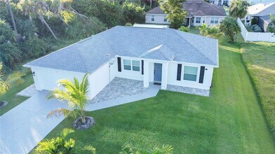 1301 S Haberland Blvd in North Port, FL - Building Photo - Building Photo