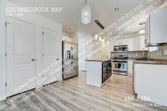 625 Winebrook Way in Fountain, CO - Foto de edificio - Building Photo