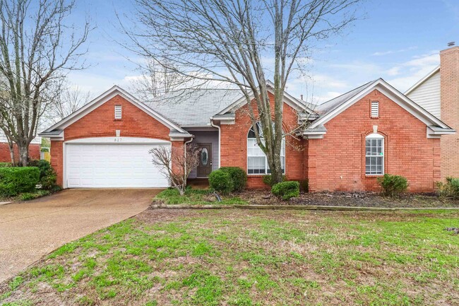 property at 827 Tropicana Dr E