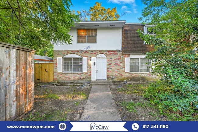 616 Moore St in Garland, TX - Building Photo - Building Photo