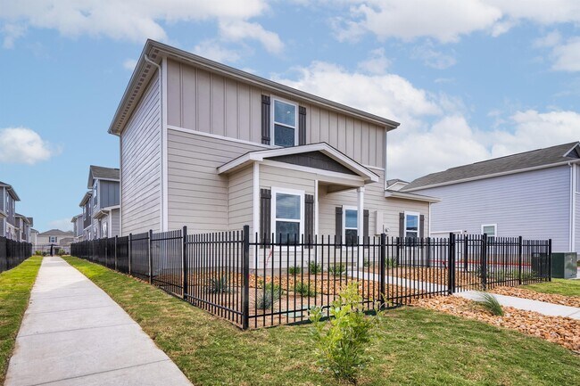6009 Cooper Cash in San Antonio, TX - Building Photo - Building Photo