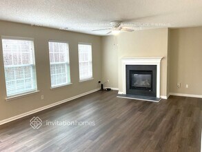 6625 Forest Cross Dr in Charlotte, NC - Foto de edificio - Building Photo