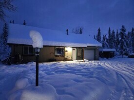 1979 Comanche Ct in North Pole, AK - Building Photo