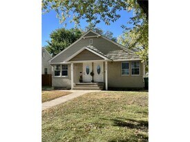 3964 Xenwood Ave S in Minneapolis, MN - Building Photo