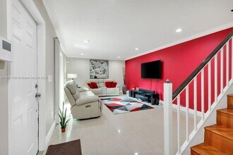 14249 SW 94th Cir Ln in Miami, FL - Building Photo - Building Photo