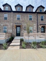 5914 S Bellview Rd in Rogers, AR - Building Photo