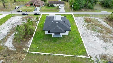 3808 10th St SW in Lehigh Acres, FL - Building Photo - Building Photo