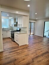 510 S Adams St, Unit 10 in Glendale, CA - Building Photo - Building Photo