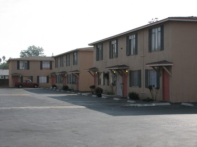 Mid-Town Townhomes