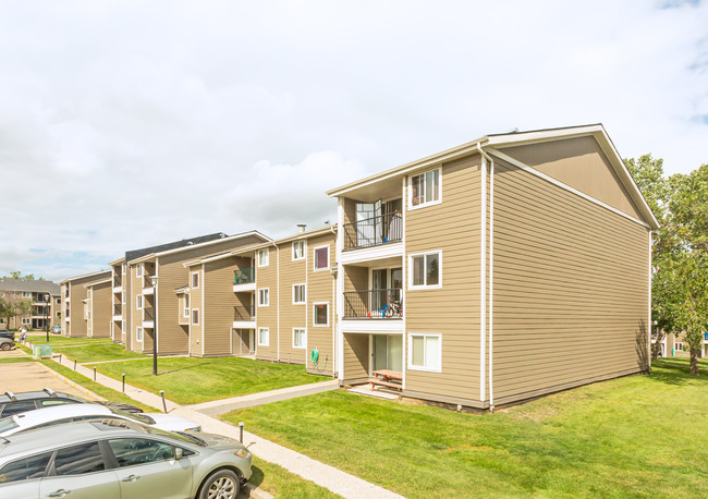 Northridge Estates in Edmonton, AB - Building Photo - Building Photo