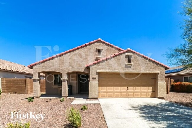 property at 18652 W Fulton St