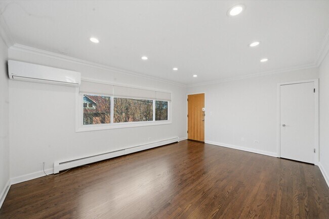 1331 W Chase Ave in Chicago, IL - Building Photo - Building Photo