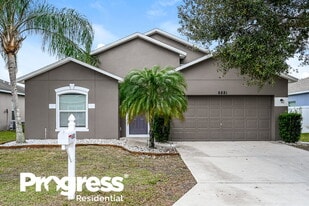 6881 Glenbrook Dr in Lakeland, FL - Building Photo