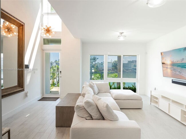 property at 51 N Shore Dr