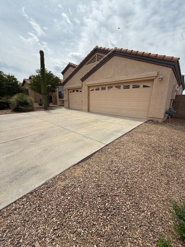 property at 5131 W Wild Burro Spring Dr