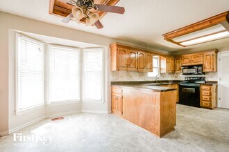 1419 S Sheridan Bridge Pl in Olathe, KS - Building Photo - Building Photo