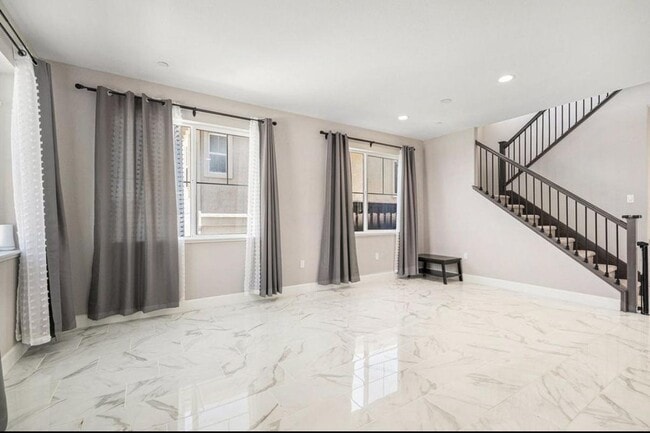 31 Cortina Dr in Pittsburg, CA - Building Photo - Building Photo