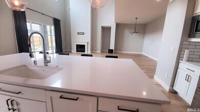 9460 Baldacci Rd in Reno, NV - Building Photo - Building Photo