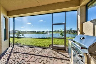 15241 Cortona Wy in Ft. Myers, FL - Building Photo