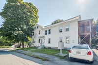 10 Sherwin St in Waterville, ME - Foto de edificio - Building Photo